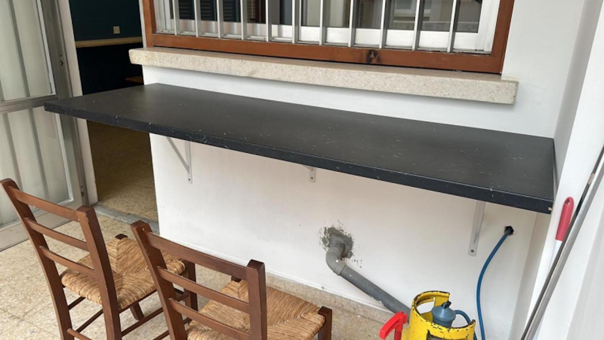 Unique City Hostel 100 Meters From Beach Larnaca Ngoại thất bức ảnh